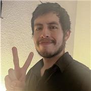 Médico general con conocimiento de a anatomía bioquímica y biología